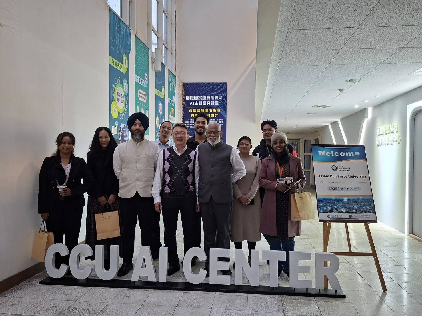 《拓展國際合作網絡：ADBU 代表團來訪中正大學 AI Center》